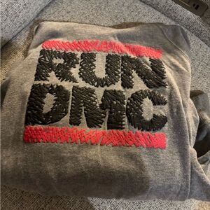 Torrid Gray graphic hoodie size 1 (14/16)
Full length not cropped